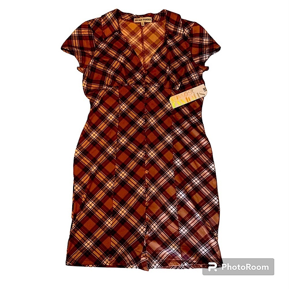 Almost famous button-down dress size large NWT